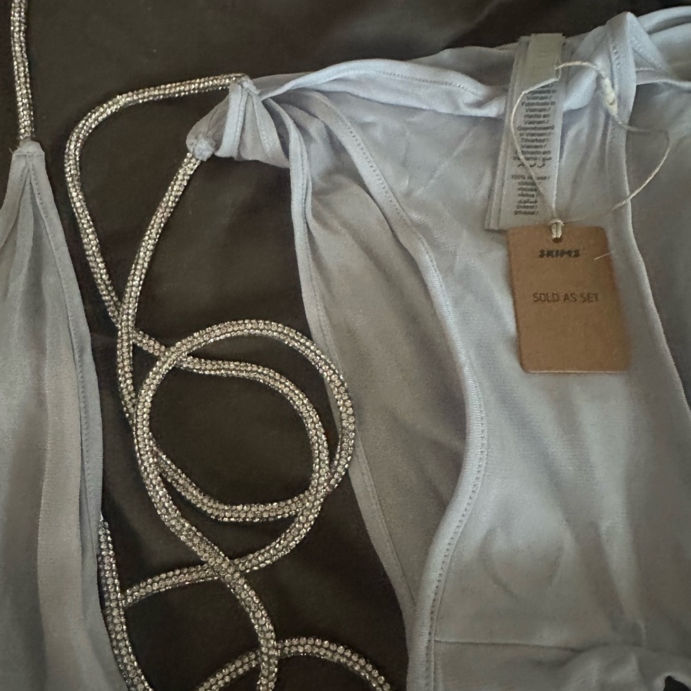 SKIMS baby blue Intimates Set - Picture 4 of 7